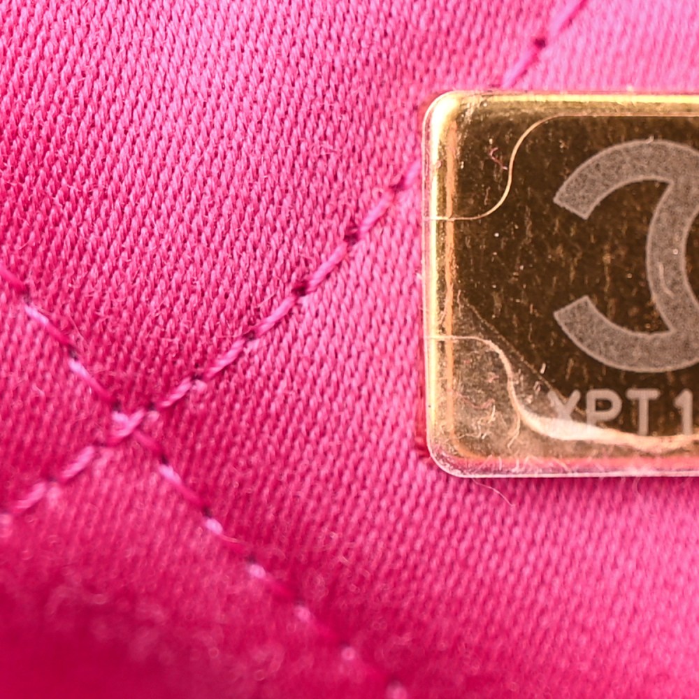 Shiny Calfskin Quilted Small Chanel 22 Fuchsia Shiny Calfskin Quilted Small Chanel 22 Fuchsia