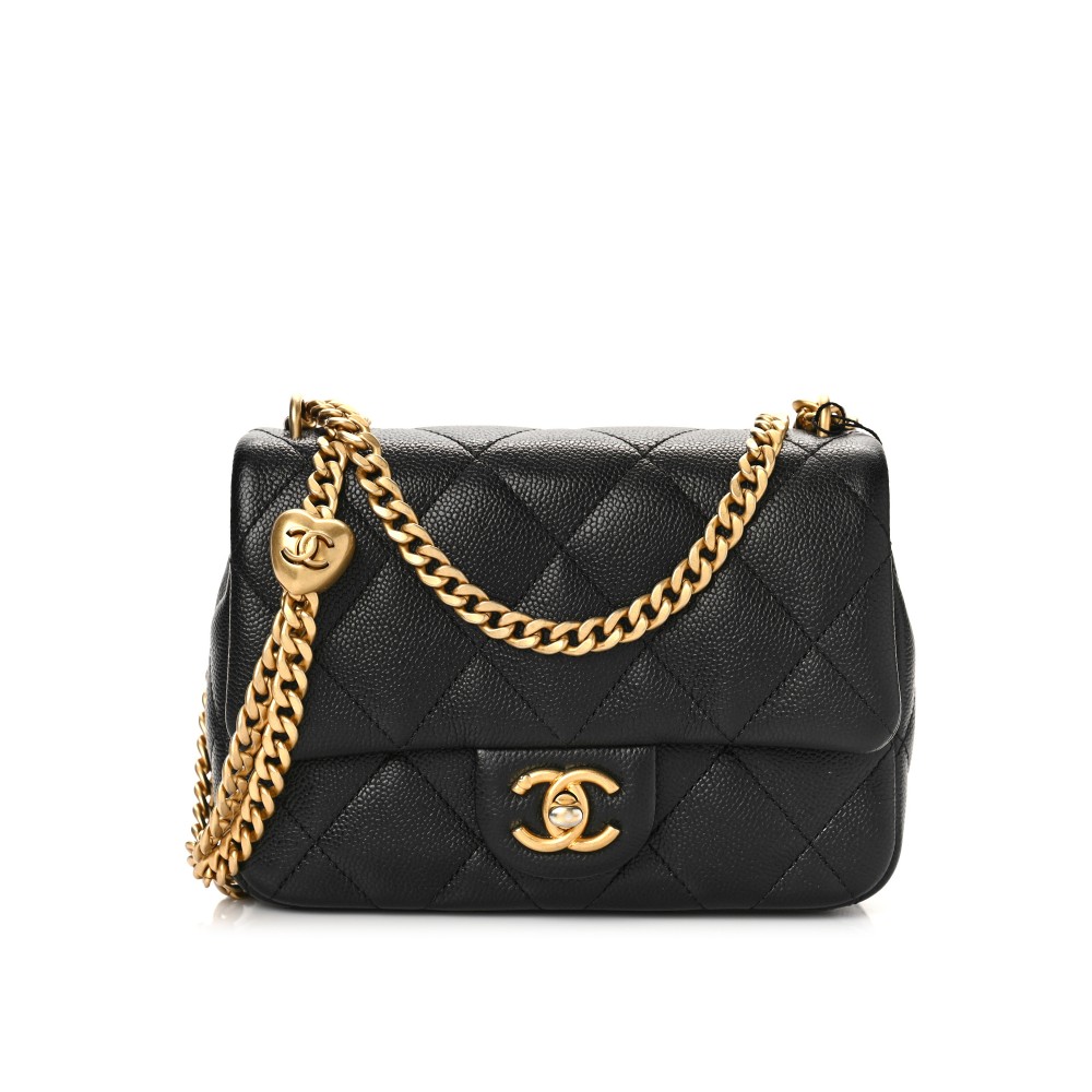 CHANEL LARGE SWEETHEART FLAP BAG CHANEL LARGE SWEETHEART FLAP BAG