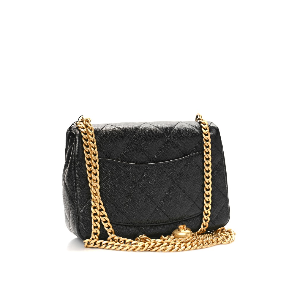 CHANEL LARGE SWEETHEART FLAP BAG CHANEL LARGE SWEETHEART FLAP BAG