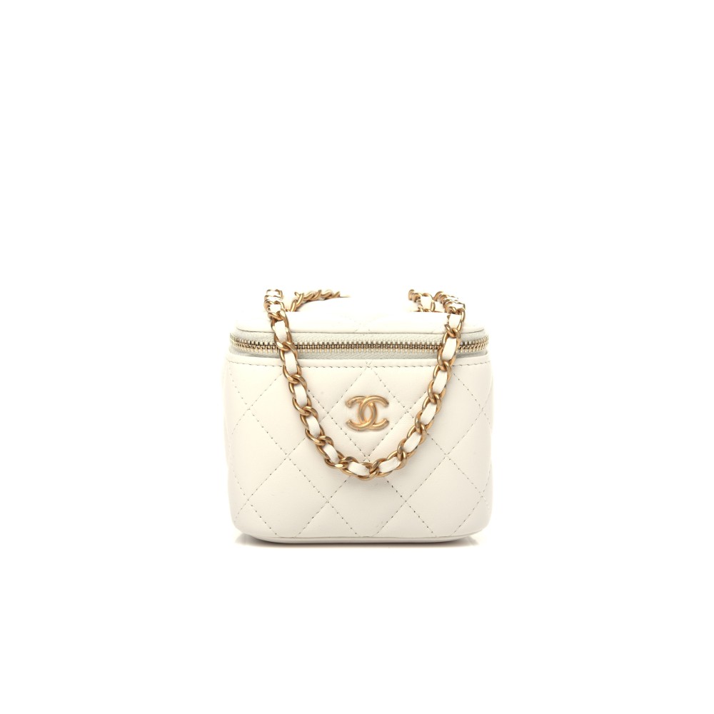 CHANEL MINI PERFECT FIT VANITY CASE CHANEL MINI PERFECT FIT VANITY CASE