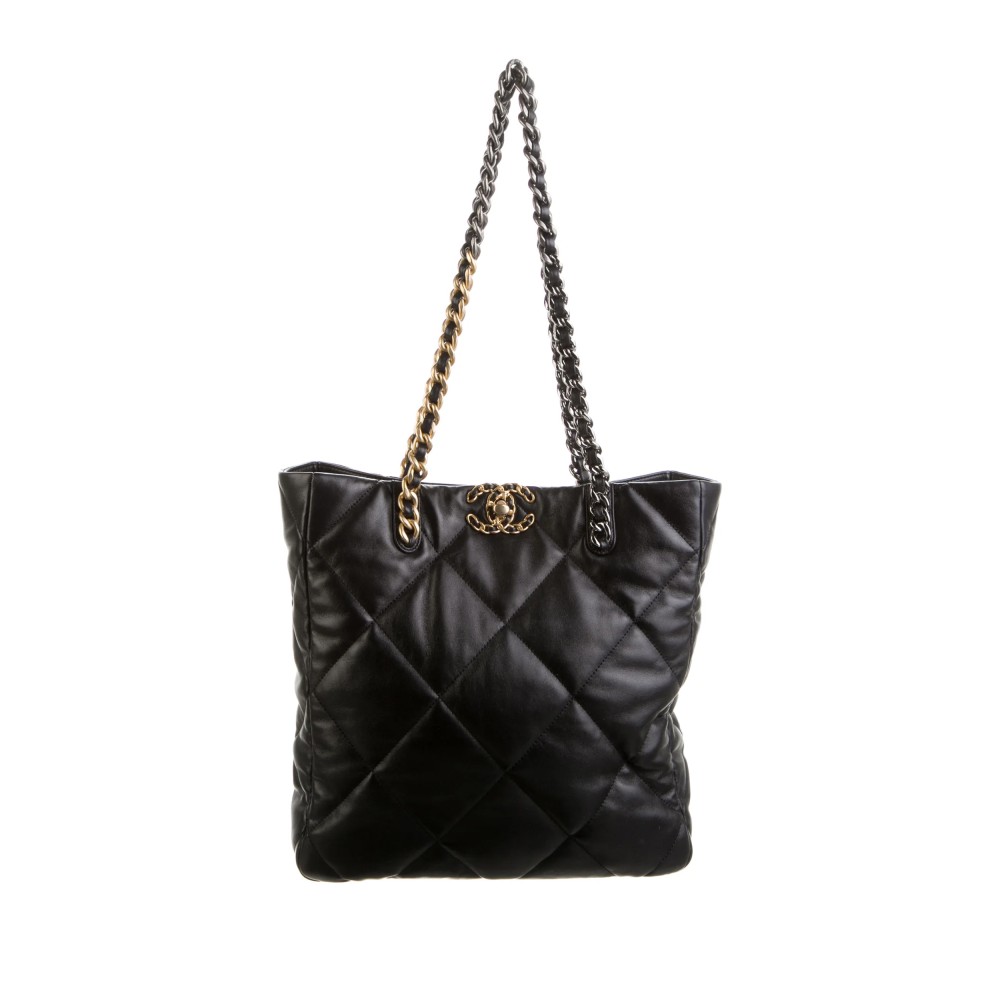 CHANEL 19 EAST WEST SHOPPING BAG CHANEL 19 EAST WEST SHOPPING BAG