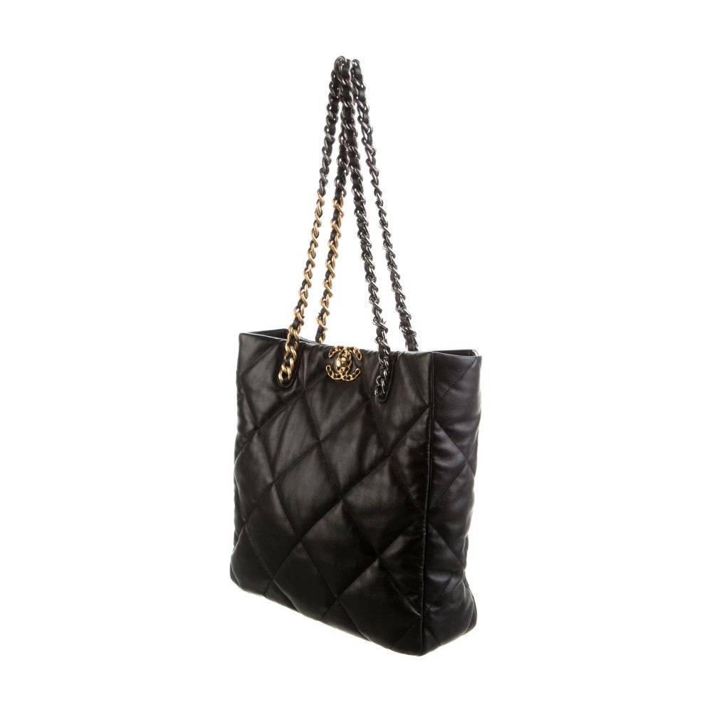 CHANEL 19 EAST WEST SHOPPING BAG CHANEL 19 EAST WEST SHOPPING BAG