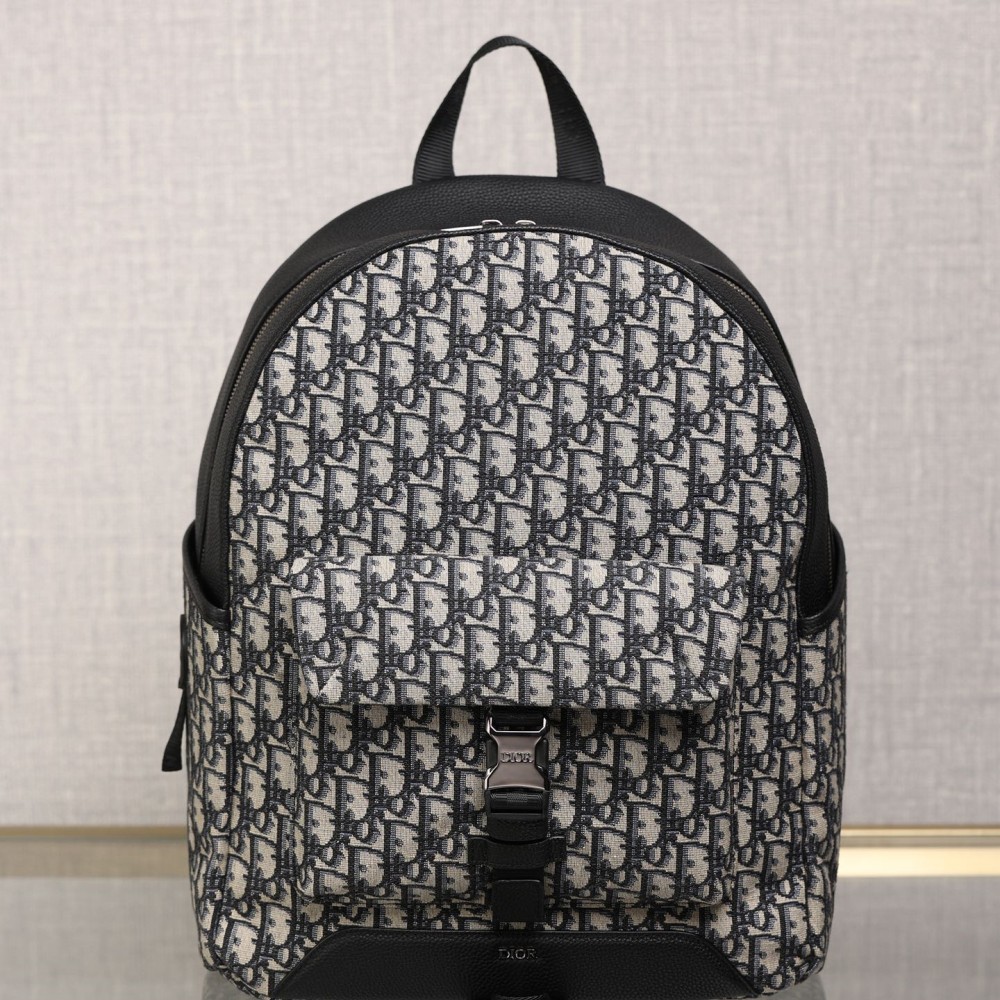 EXPLORER BACKPACK EXPLORER BACKPACK
