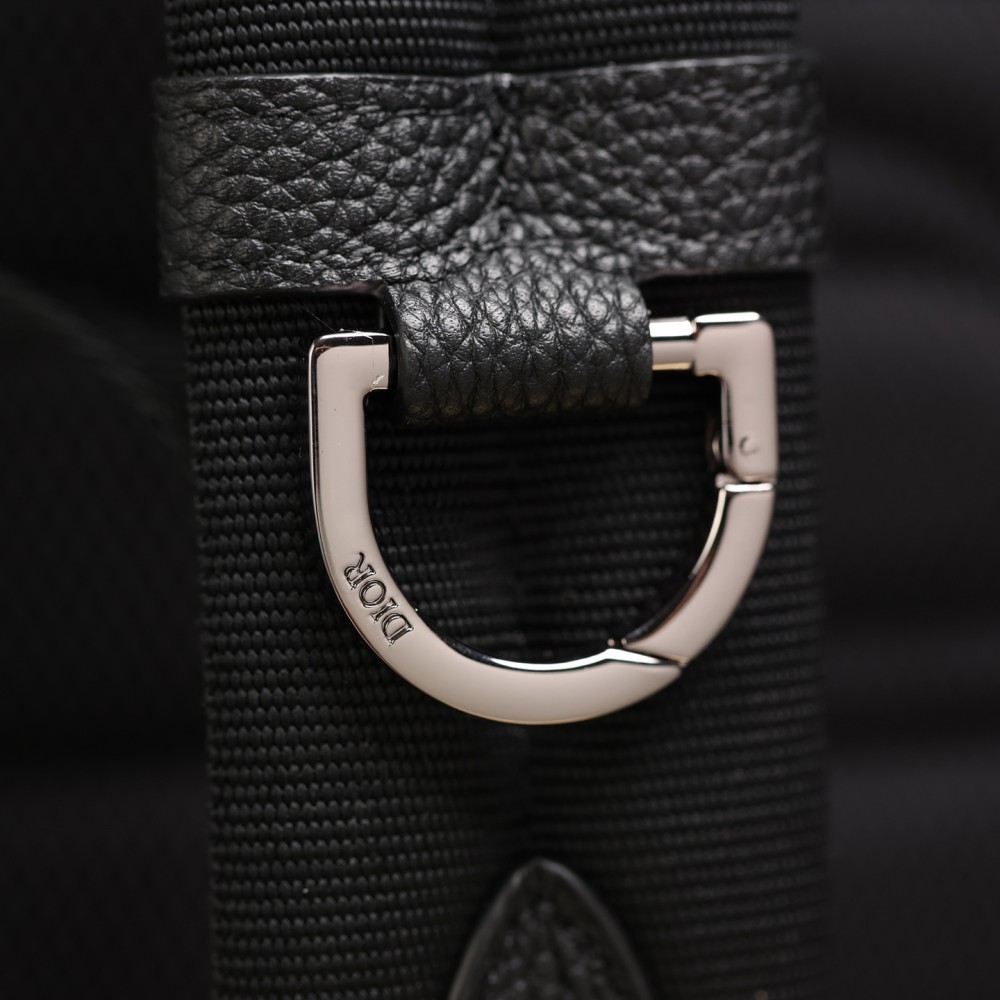 EXPLORER BACKPACK EXPLORER BACKPACK