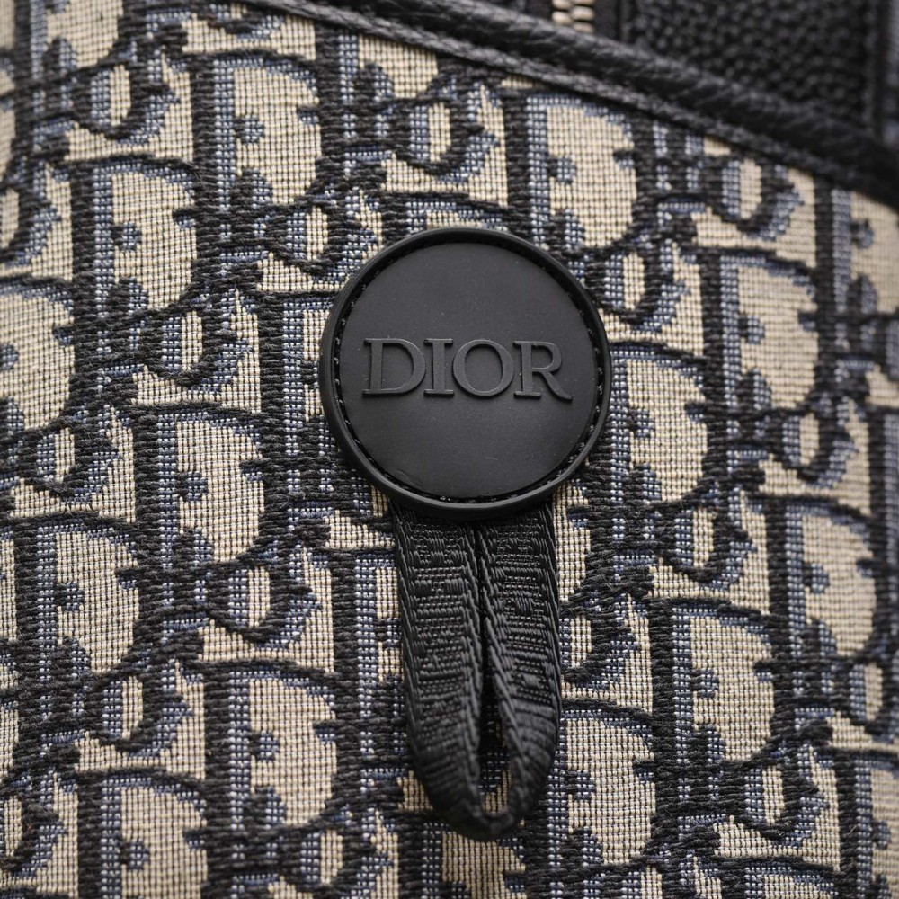 EXPLORER BACKPACK EXPLORER BACKPACK