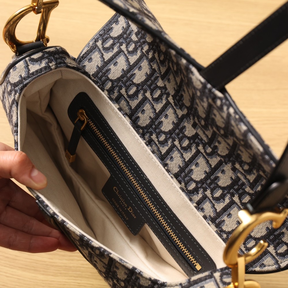 SADDLE BAG WITH STRAP SADDLE BAG WITH STRAP