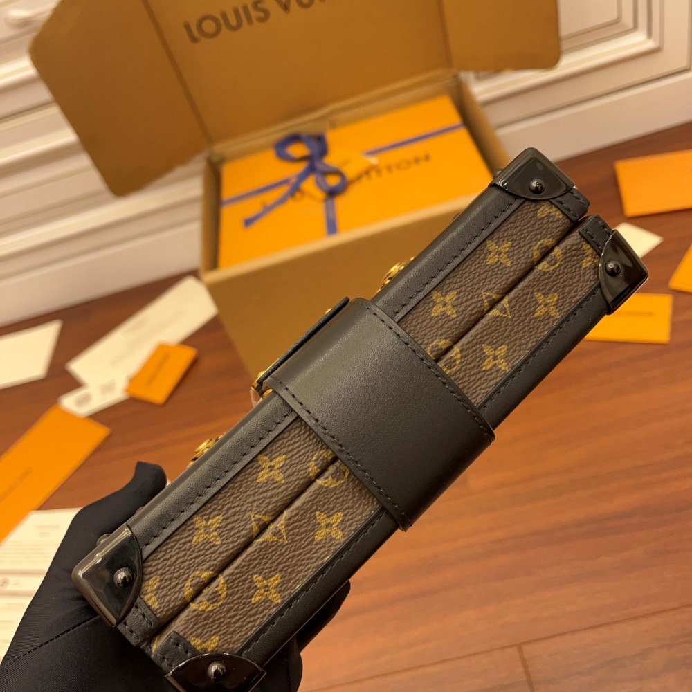 Petite Malle Petite Malle