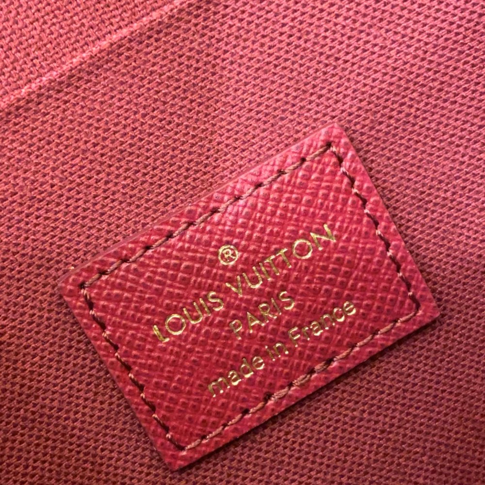 Félicie Pochette Félicie Pochette