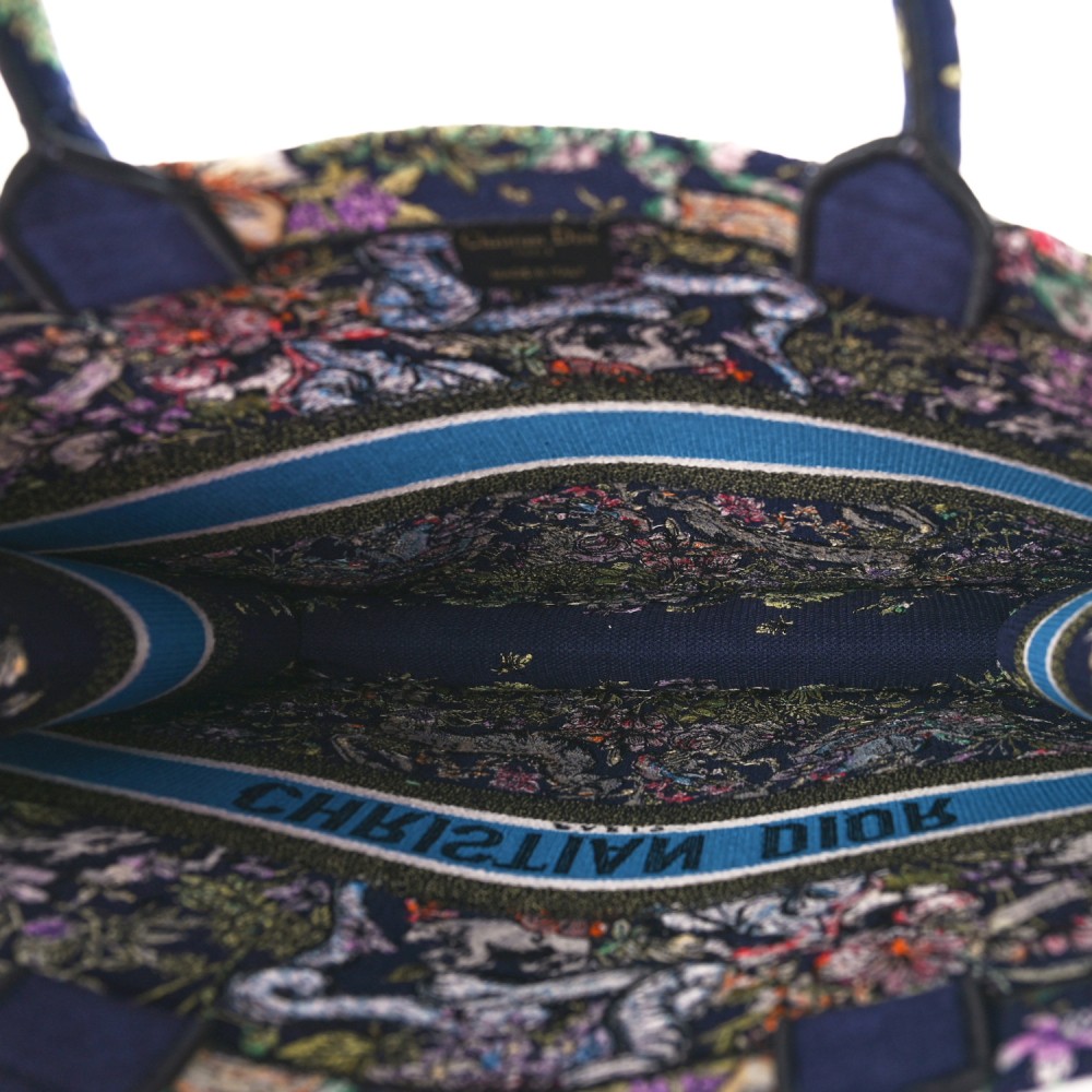 Canvas Embroidered Large D-Constellation Book Tote Blue Multicolor Canvas Embroidered Large D-Constellation Book Tote Blue Multicolor