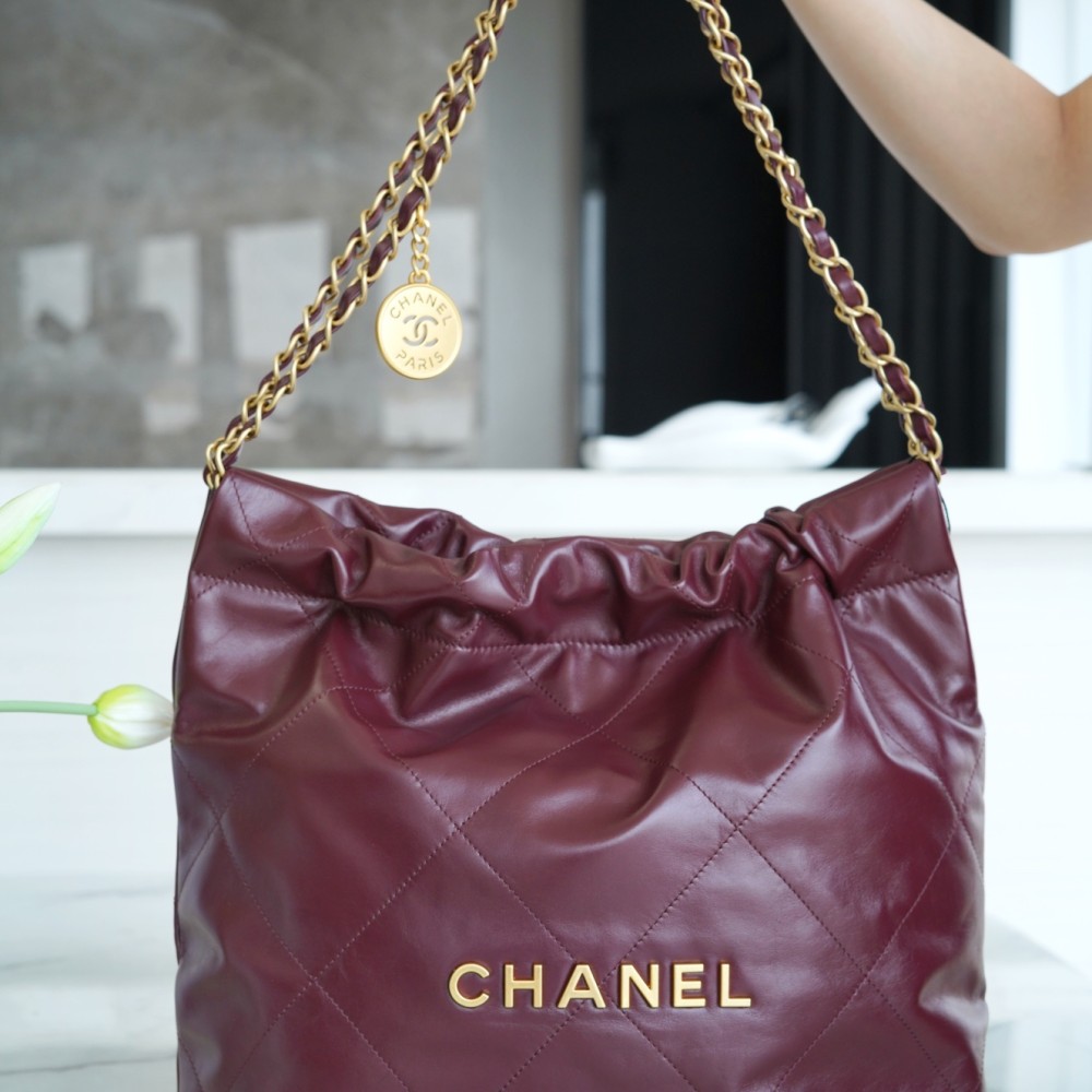 CHANEL 22 SMALL BAG CHANEL 22 SMALL BAG