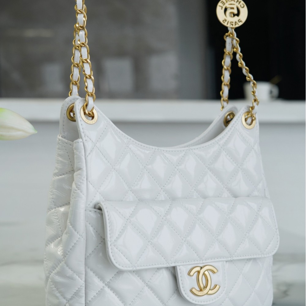 CHANEL WAVY HOBO BAG CHANEL WAVY HOBO BAG