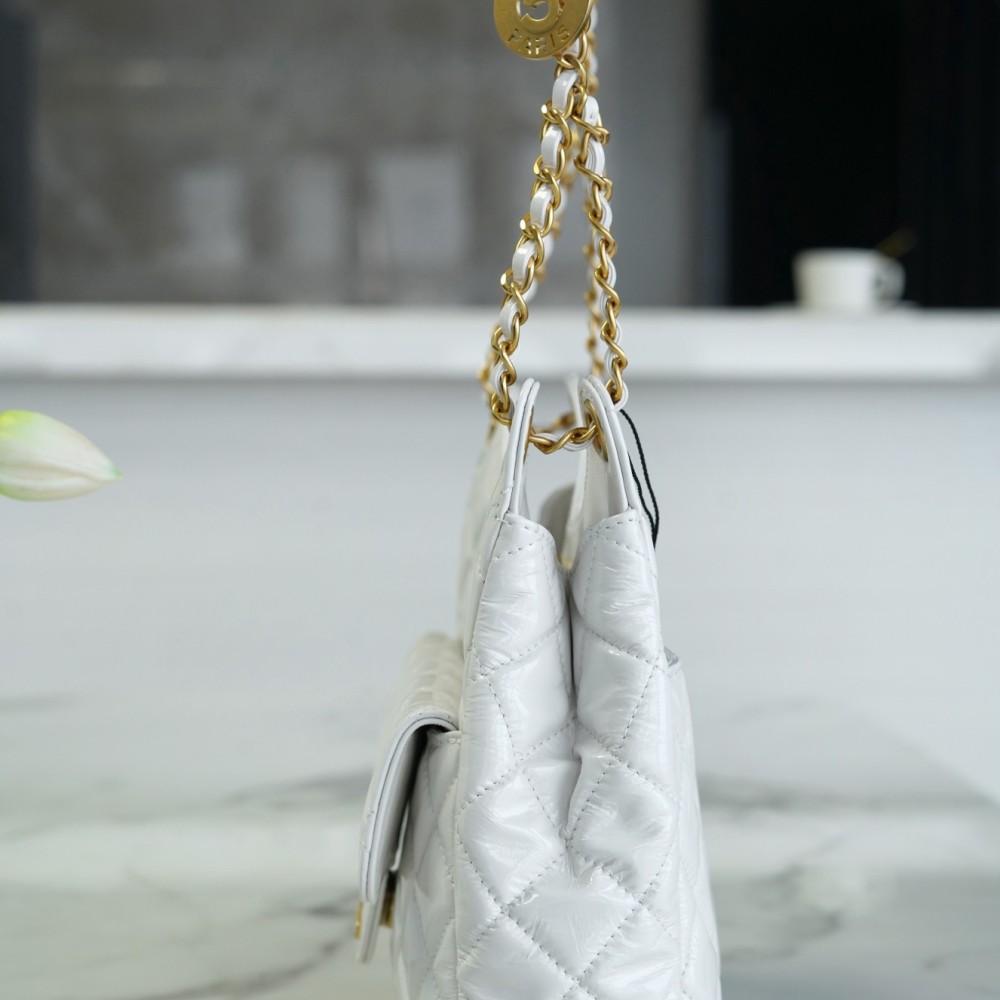 CHANEL WAVY HOBO BAG CHANEL WAVY HOBO BAG