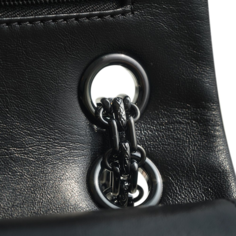CHANEL 2.55 REISSUE 225 FLAP BAG CHANEL 2.55 REISSUE 225 FLAP BAG