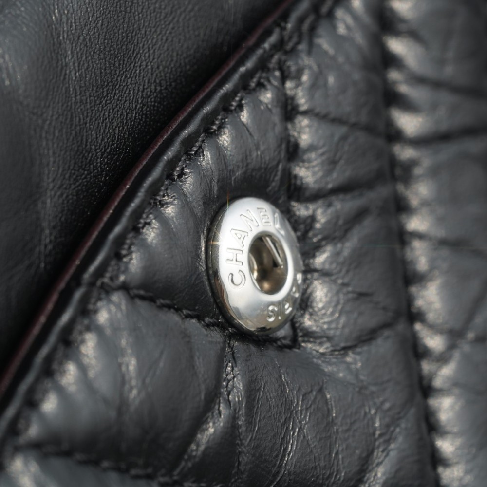 CHANEL 2.55 REISSUE 225 FLAP BAG CHANEL 2.55 REISSUE 225 FLAP BAG