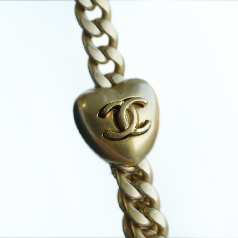 CHANEL LARGE SWEETHEART FLAP BAG CHANEL LARGE SWEETHEART FLAP BAG