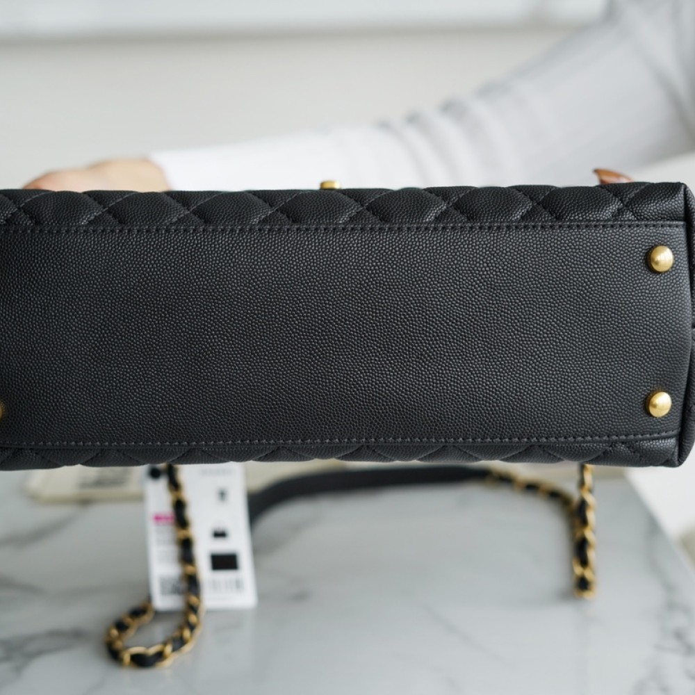 CHANEL MEDIUM HANDLE FLAP BAG CHANEL MEDIUM HANDLE FLAP BAG