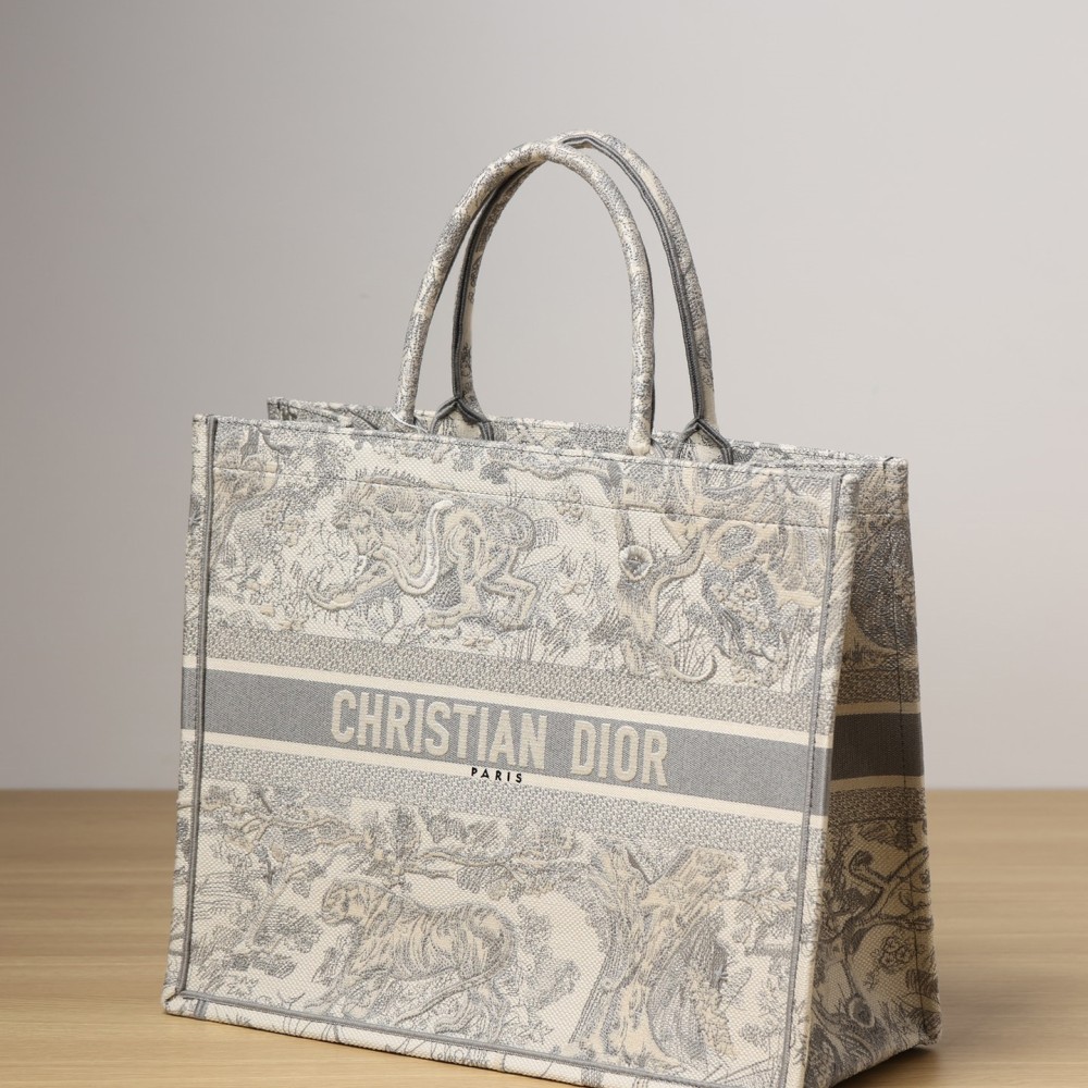 LARGE DIOR BOOK TOTE LARGE DIOR BOOK TOTE