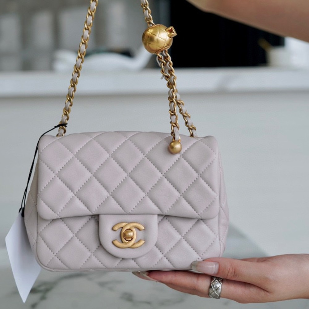 CHANEL PEARL CRUSH MINI FLAP BAG CHANEL PEARL CRUSH MINI FLAP BAG