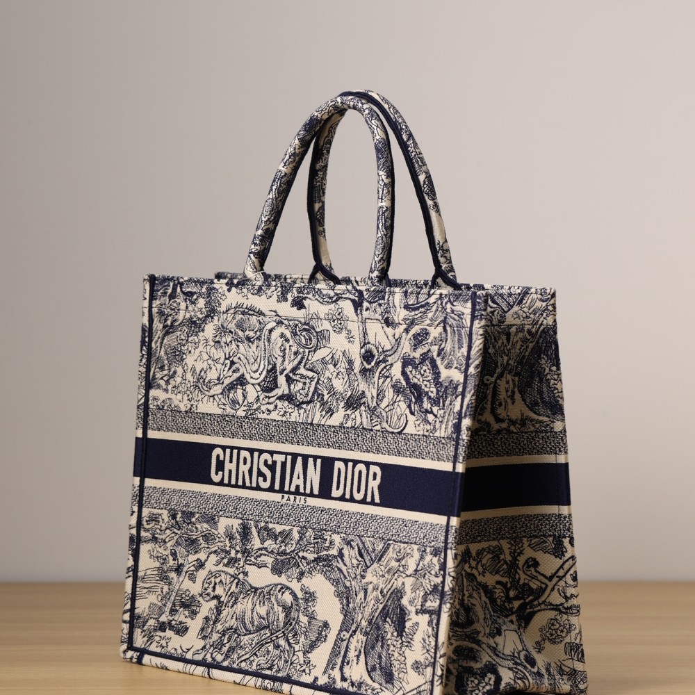 LARGE DIOR BOOK TOTE LARGE DIOR BOOK TOTE