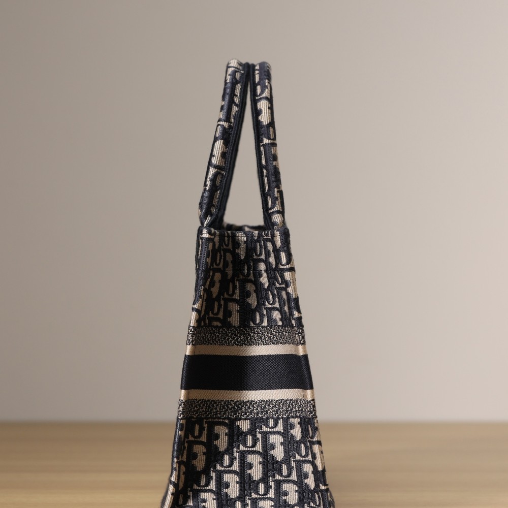 SMALL DIOR BOOK TOTE SMALL DIOR BOOK TOTE