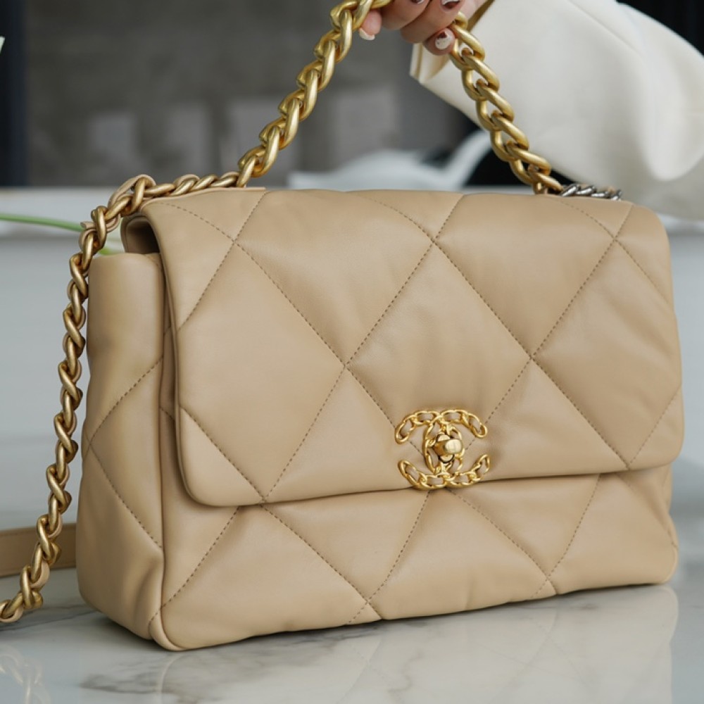 CHANEL MEDIUM 19 FLAP BAG CHANEL MEDIUM 19 FLAP BAG