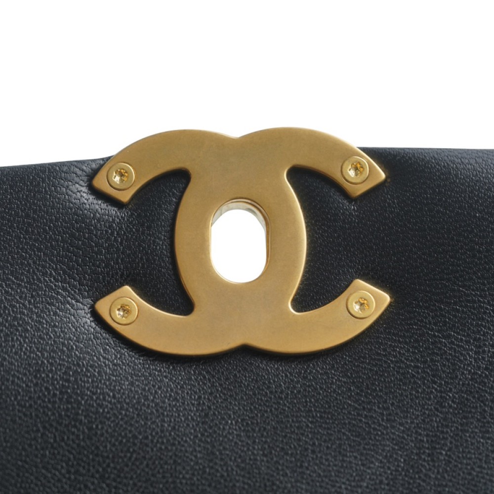 CHANEL 19 WAIST BAG CHANEL 19 WAIST BAG