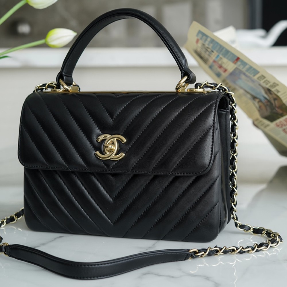 CHANEL SMALL HANDLE FLAP BAG CHANEL SMALL HANDLE FLAP BAG