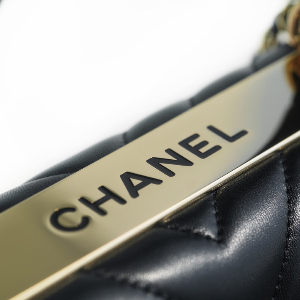 CHANEL SMALL HANDLE FLAP BAG CHANEL SMALL HANDLE FLAP BAG