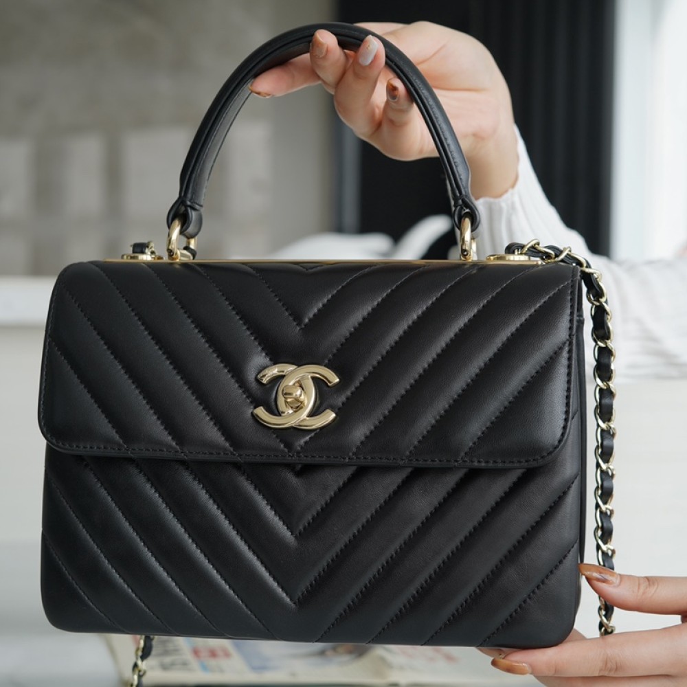 CHANEL SMALL HANDLE FLAP BAG CHANEL SMALL HANDLE FLAP BAG