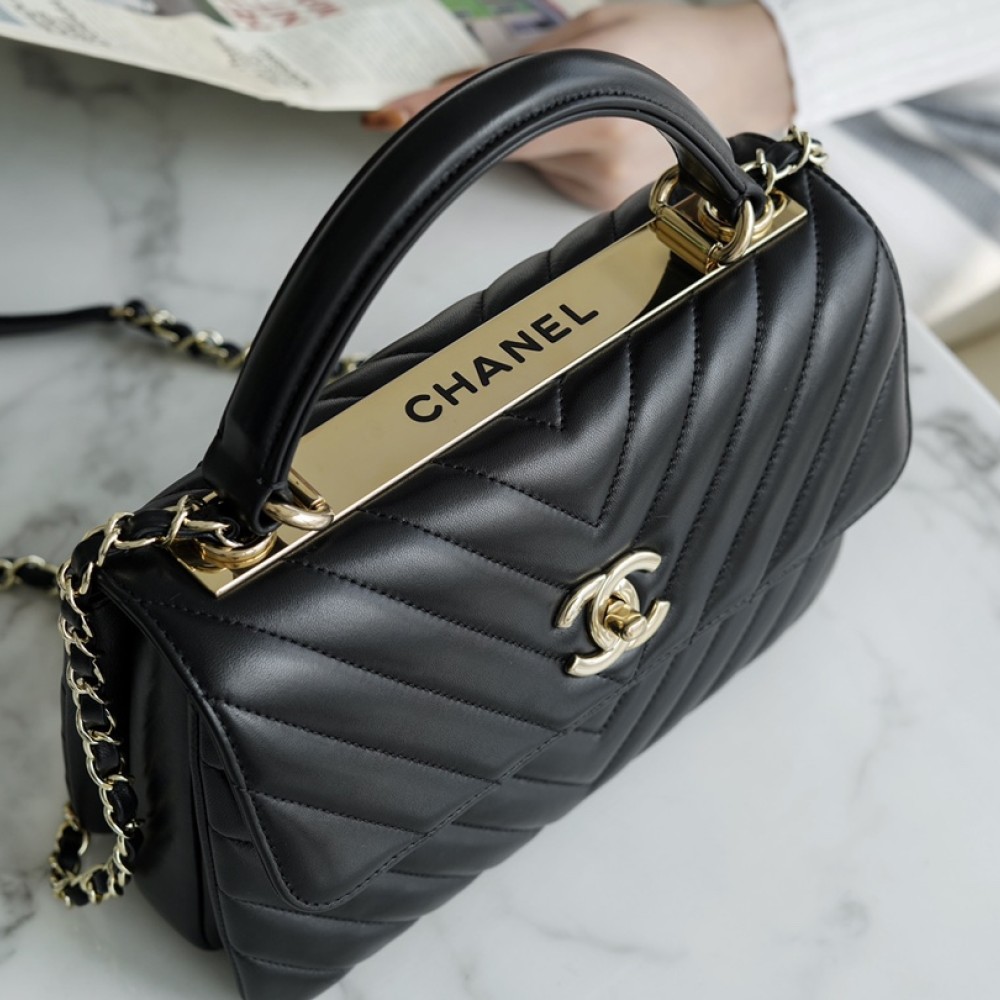 CHANEL SMALL HANDLE FLAP BAG CHANEL SMALL HANDLE FLAP BAG