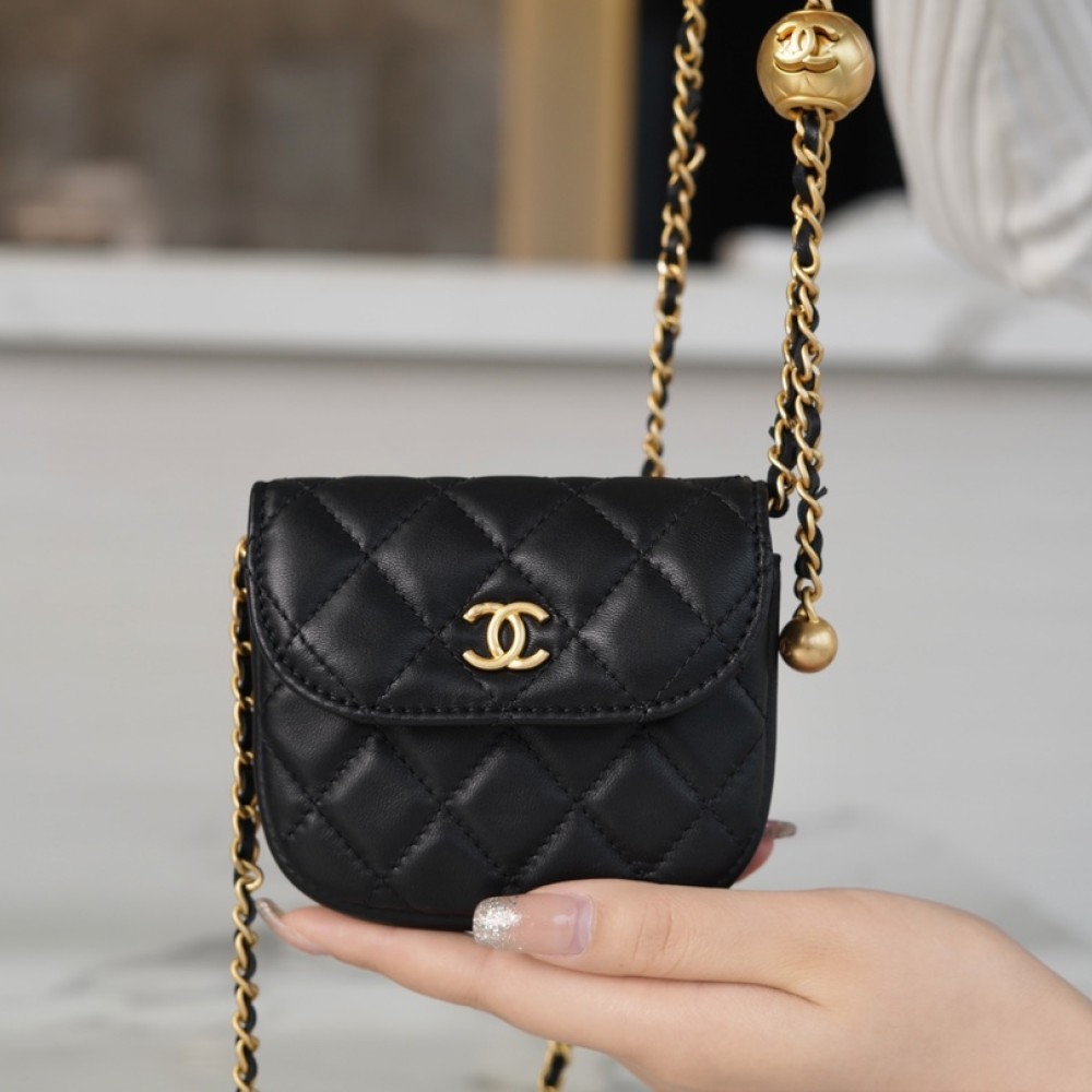 CHANEL PEARL CRUSH WAIST BAG CHANEL PEARL CRUSH WAIST BAG