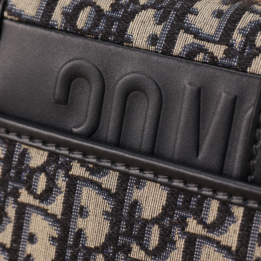 30 MONTAIGNE CHAIN BAG 30 MONTAIGNE CHAIN BAG