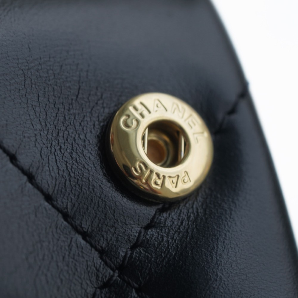 CHANEL 22 SMALL BAG CHANEL 22 SMALL BAG