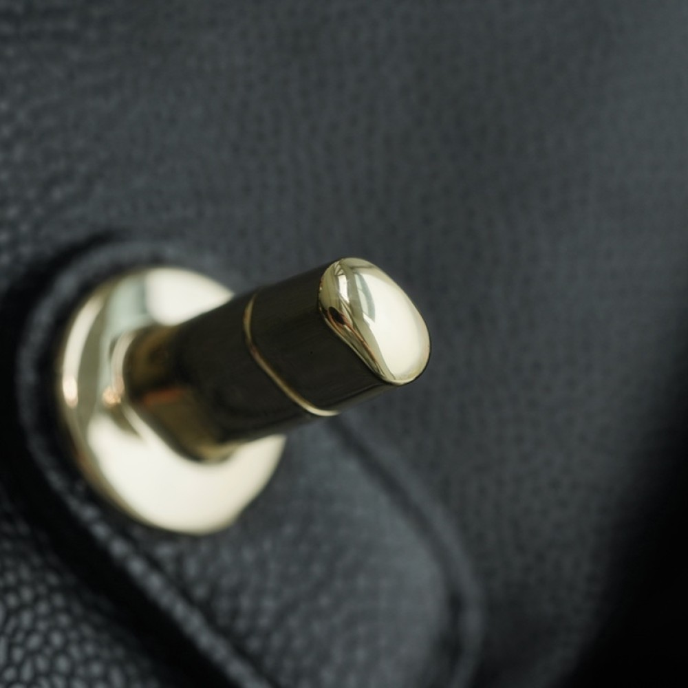 CHANEL LARGE DUMA POCKETS DRAWSTRING BACKPACK CHANEL LARGE DUMA POCKETS DRAWSTRING BACKPACK