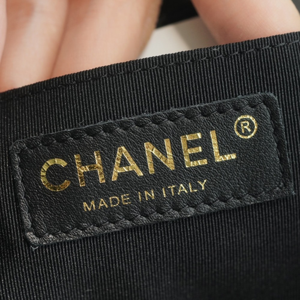 CHANEL LARGE DUMA POCKETS DRAWSTRING BACKPACK CHANEL LARGE DUMA POCKETS DRAWSTRING BACKPACK