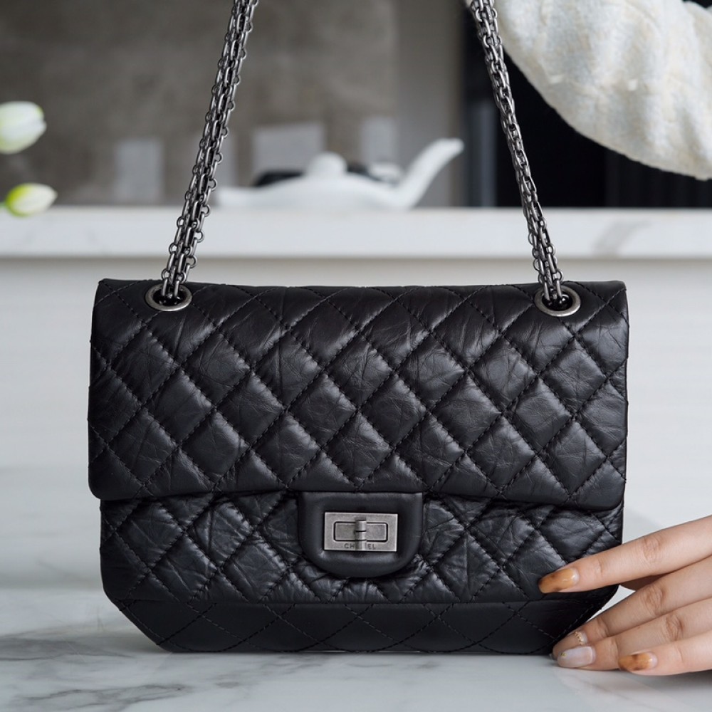 CHANEL 2.55 SMALL FLAP BAG CHANEL 2.55 SMALL FLAP BAG