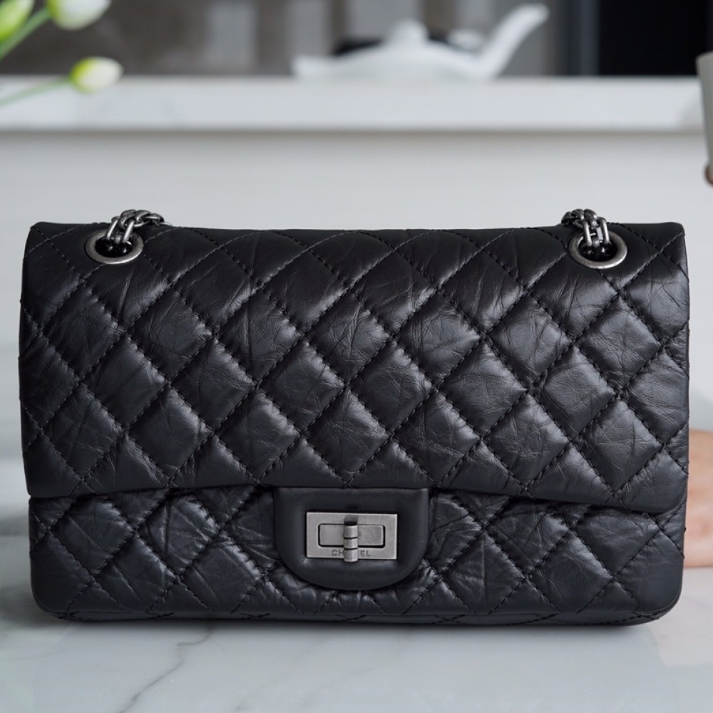 CHANEL 2.55 SMALL FLAP BAG CHANEL 2.55 SMALL FLAP BAG
