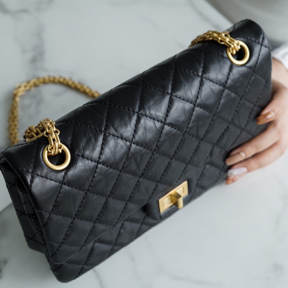 CHANEL 2.55 SMALL FLAP BAG CHANEL 2.55 SMALL FLAP BAG