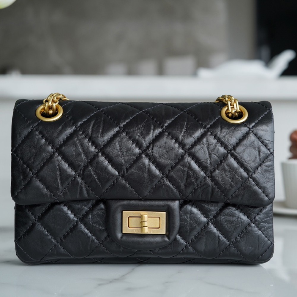 CHANEL 2.55 MINI FLAP BAG CHANEL 2.55 MINI FLAP BAG