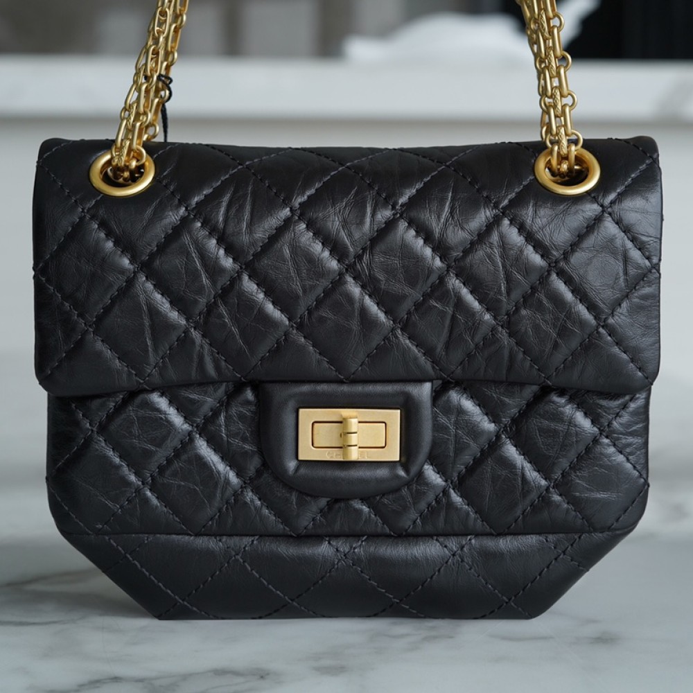 CHANEL 2.55 MINI FLAP BAG CHANEL 2.55 MINI FLAP BAG