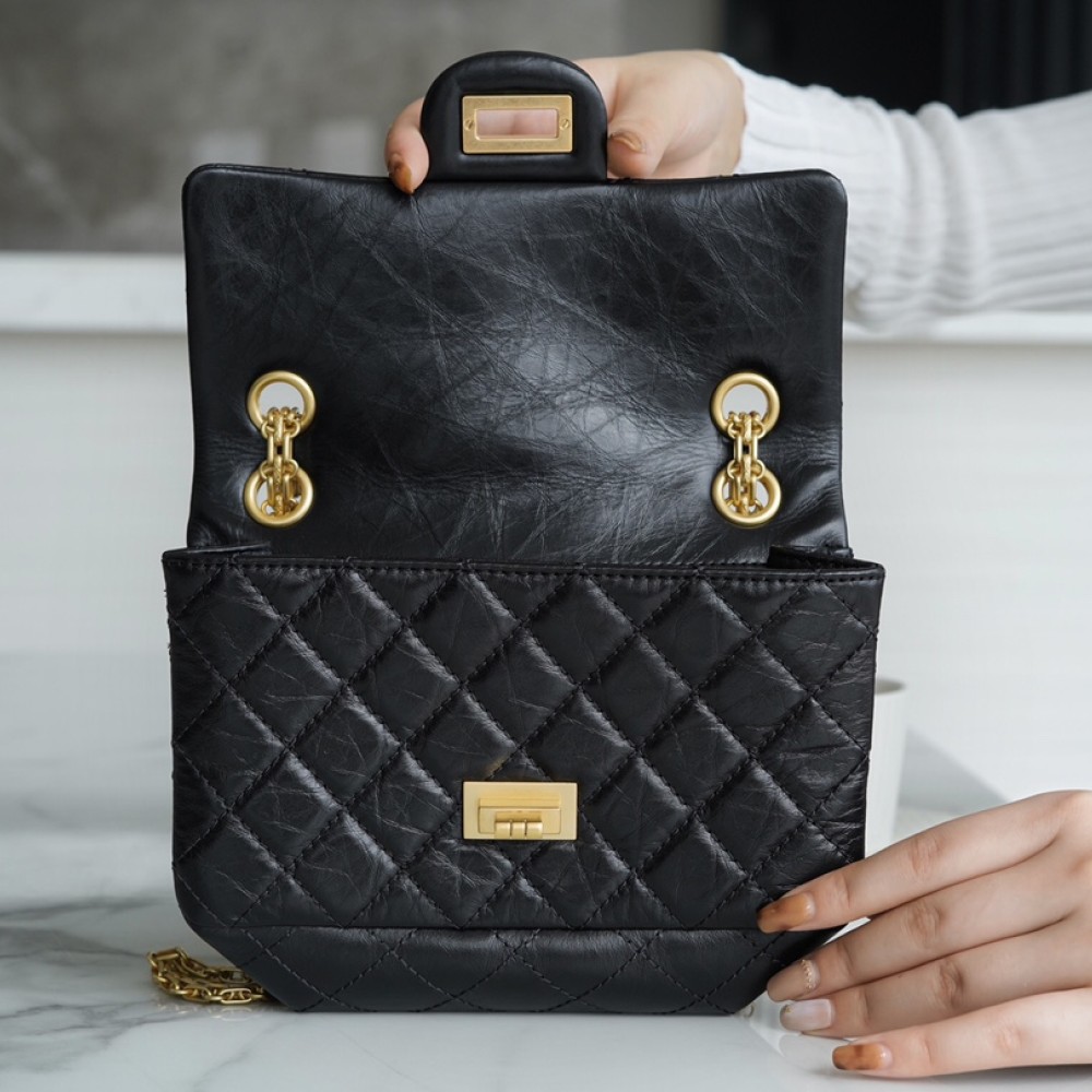 CHANEL 2.55 MINI FLAP BAG CHANEL 2.55 MINI FLAP BAG