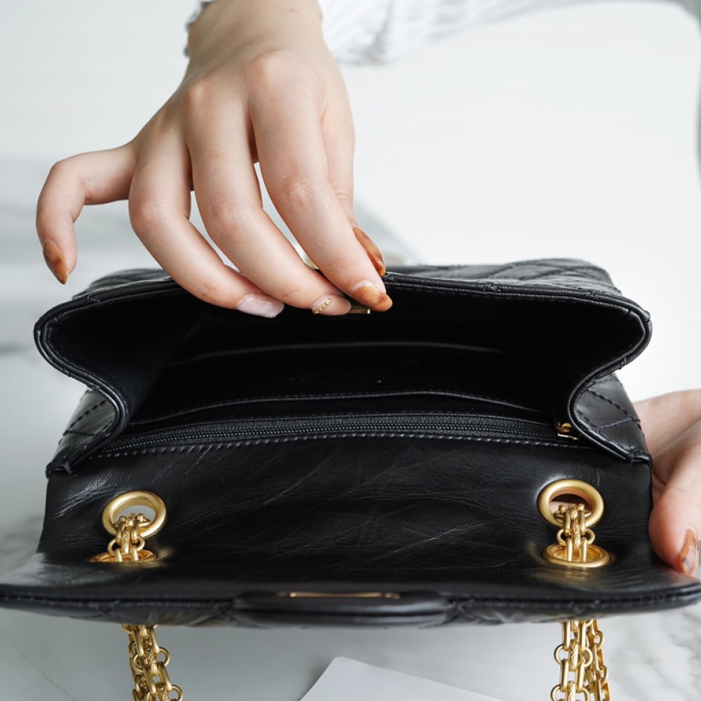 CHANEL 2.55 MINI FLAP BAG CHANEL 2.55 MINI FLAP BAG