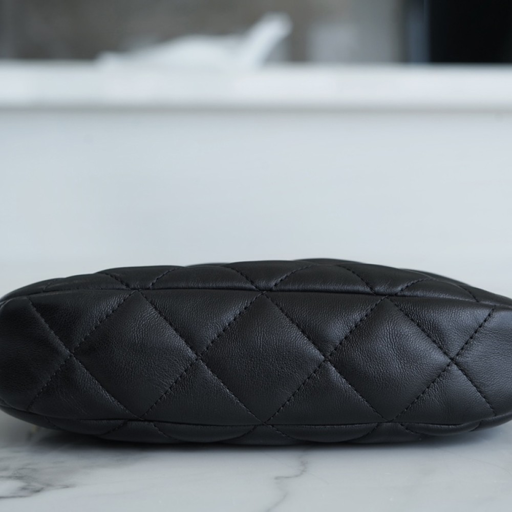 CHANEL LINKS HOBO BAG CHANEL LINKS HOBO BAG