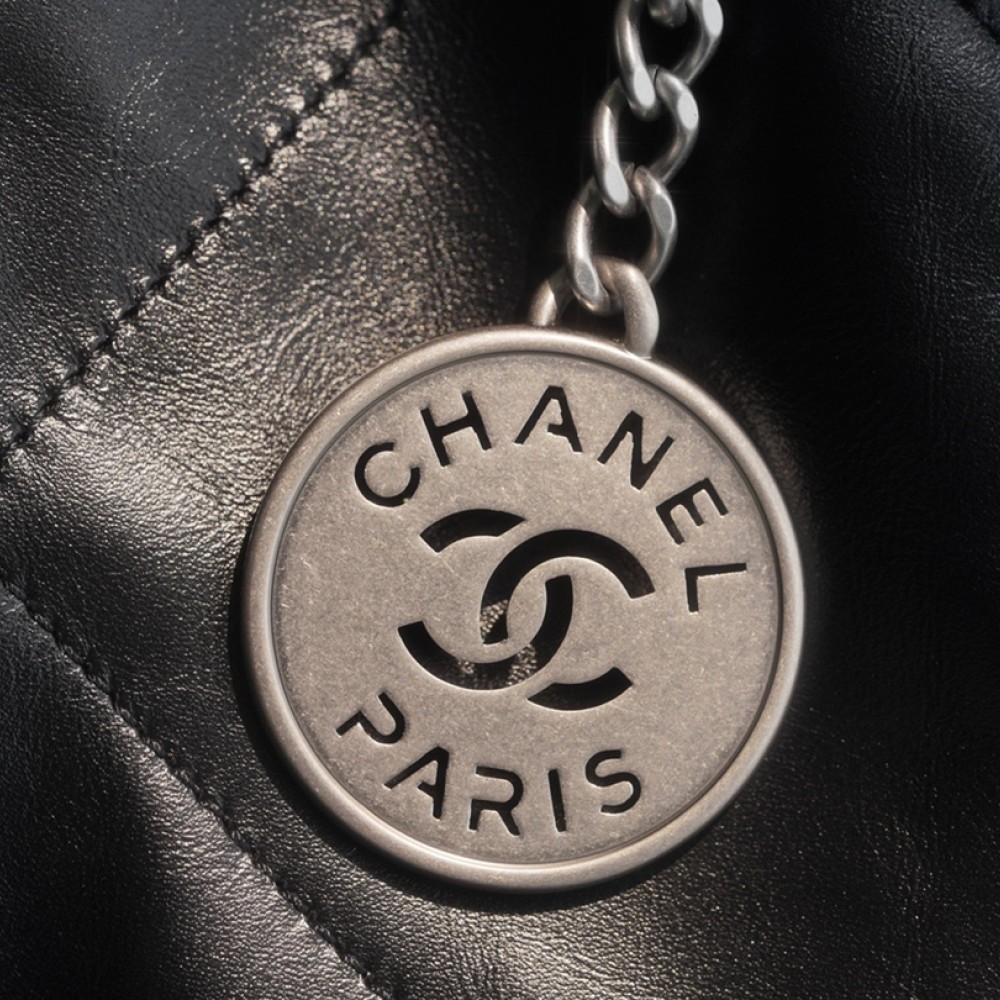 CHANEL 22 MEDIUM BAG CHANEL 22 MEDIUM BAG