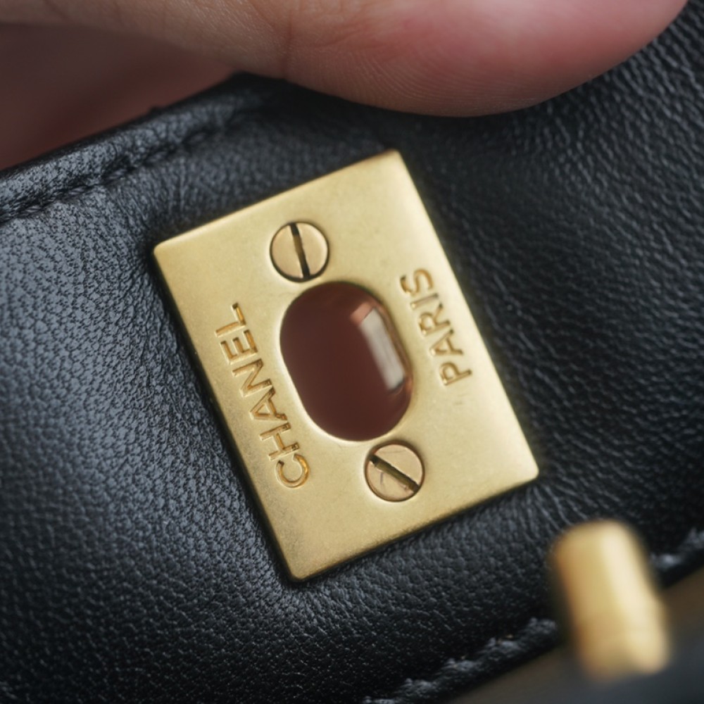 CHANEL PEARL CRUSH HOBO BAG
