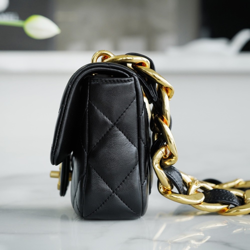 CHANEL MINI FUNKY TOWN FLAP BAG CHANEL MINI FUNKY TOWN FLAP BAG