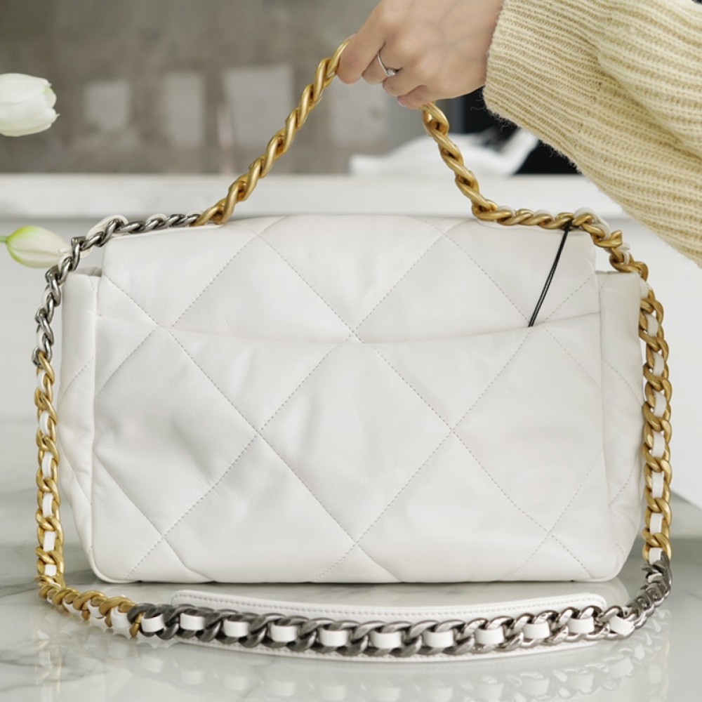 CHANEL MEDIUM 19 FLAP BAG CHANEL MEDIUM 19 FLAP BAG