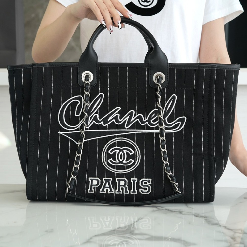 CHANEL MEDIUM DEAUVILLE TOTE BAG CHANEL MEDIUM DEAUVILLE TOTE BAG