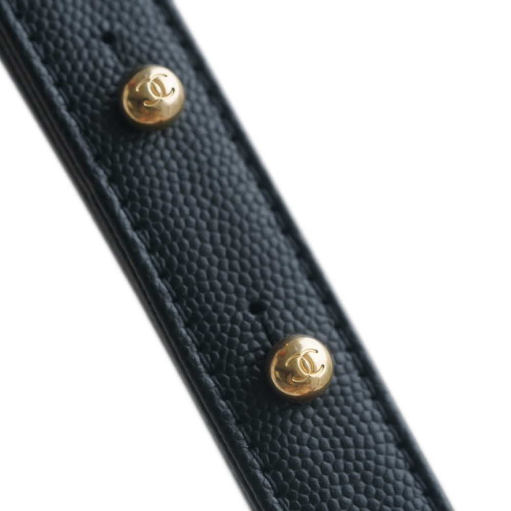 CHANEL MEDIUM BOY FLAP BAG CHANEL MEDIUM BOY FLAP BAG