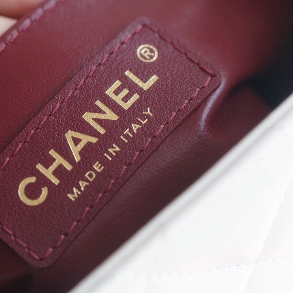 CHANEL MINI PERFECT FIT FLAP BAG CHANEL MINI PERFECT FIT FLAP BAG